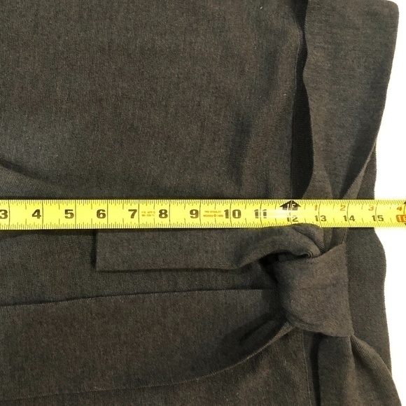 Anthropologie Moth Charcoal Gray Wool Cropped Wide Leg Trousers, Size Medium - Picture 7 of 13